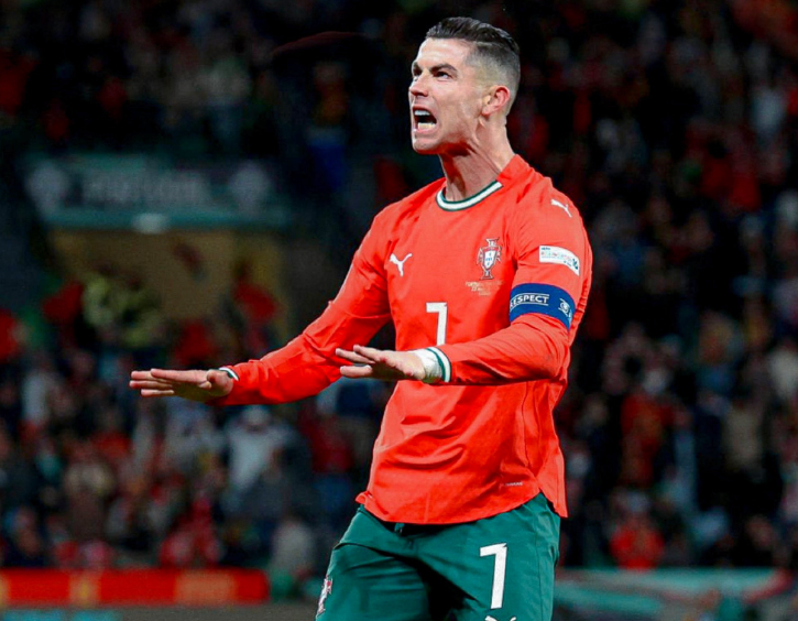 pg电子官方网站-2025全球运动员收入榜单揭晓：C罗再登顶，梅西稳居前三