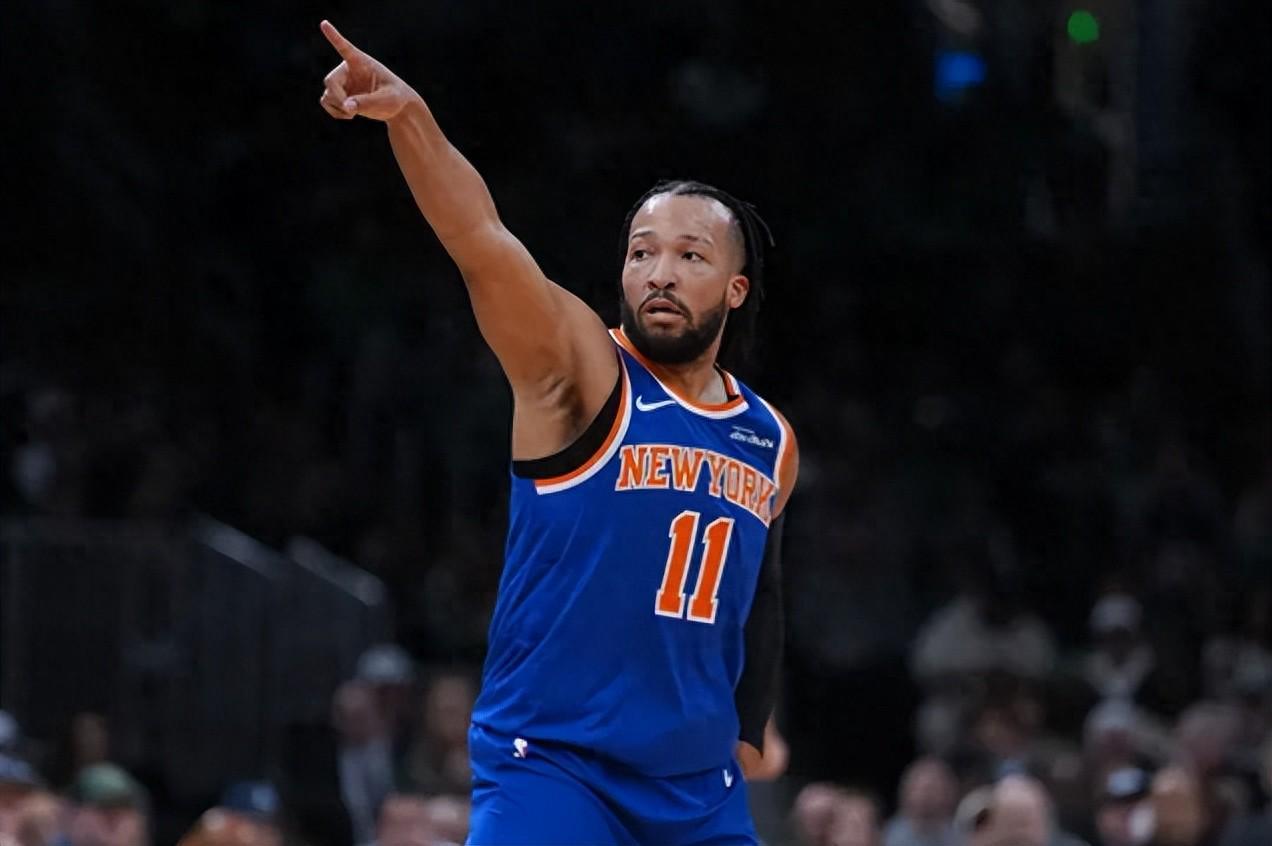 18投16分,球星成色还是不足!球迷:你就是亚历山大的玩具